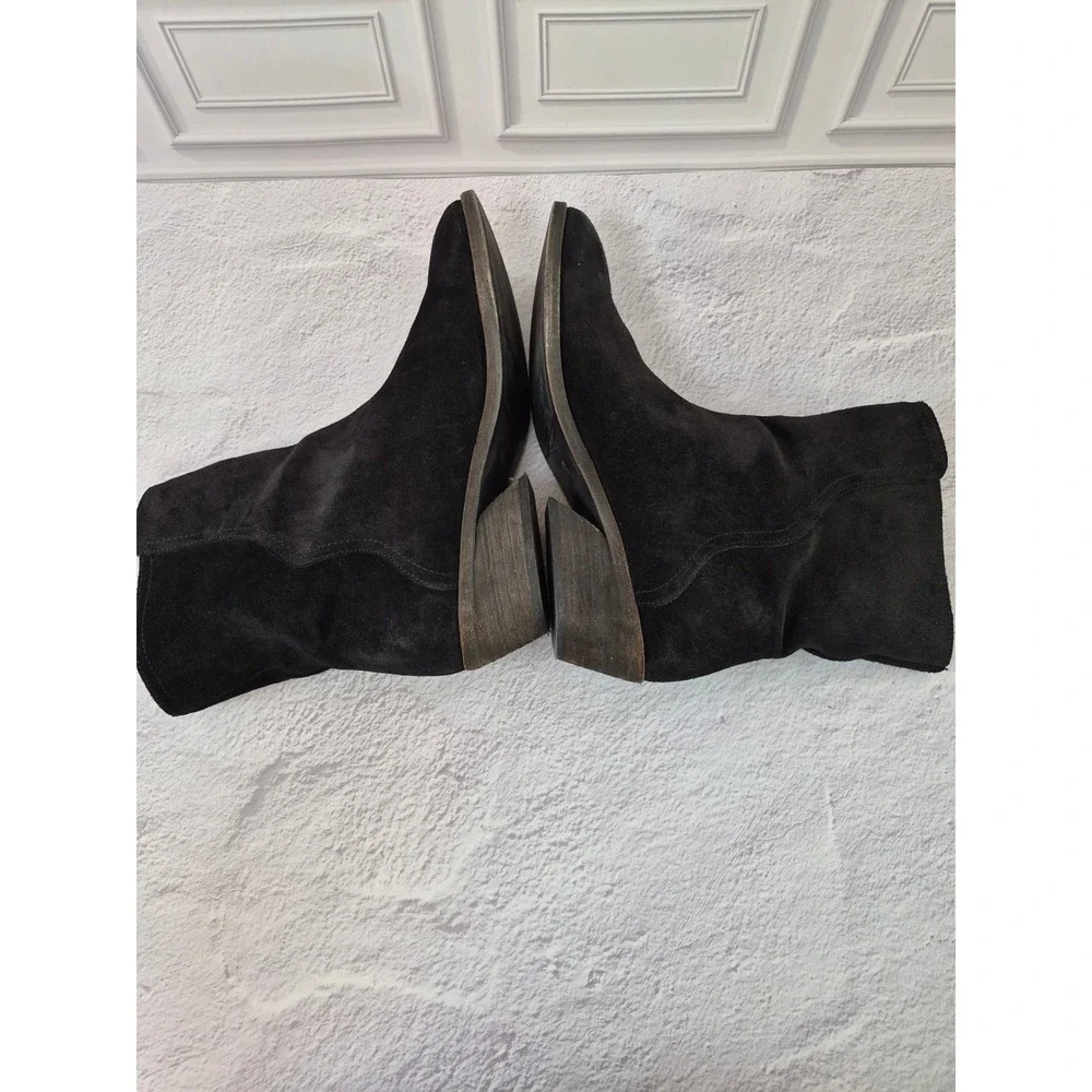 Frye Womens Size 9 M Suede Leather Farrah Wave Short Bootie Black Pull On